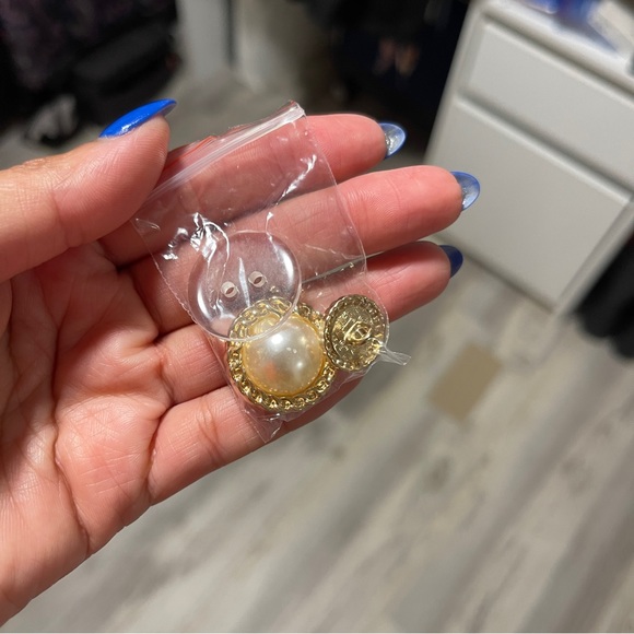 FRENCH PUFF SLEEVE DOUBLE BREASTED PLEATED HEM DRESS - Picture 16 of 16